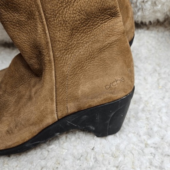 Arche Nubuck Leather Brown Leather Booties Rubber Low Wedge Heel sz 38 - Picture 6 of 9
